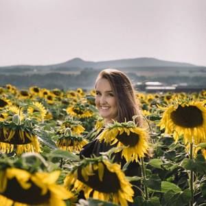 Meet your Posher, Abby